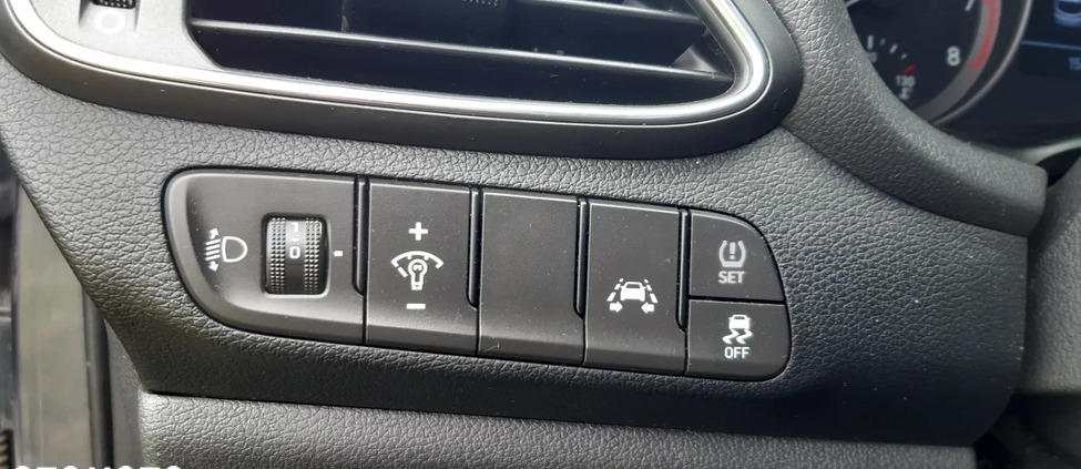 Hyundai I30 cena 50000 przebieg: 154822, rok produkcji 2018 z Międzychód małe 436